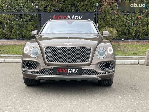 Bentley Bentayga 2017 - фото 8