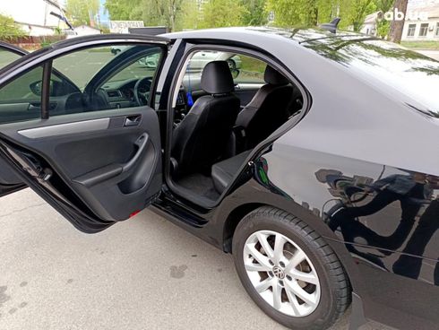 Volkswagen Jetta 2014 черный - фото 12