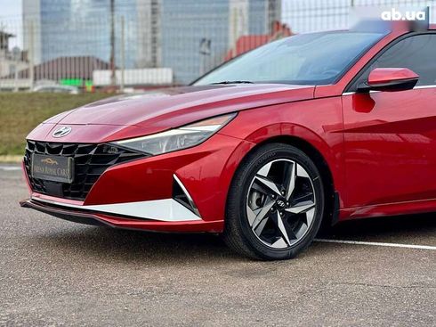 Hyundai Elantra 2022 - фото 6