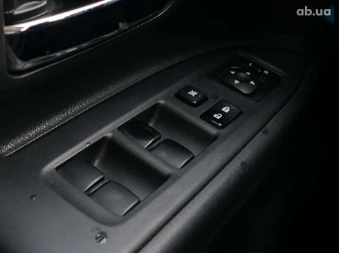 Mitsubishi Outlander 2015 - фото 23