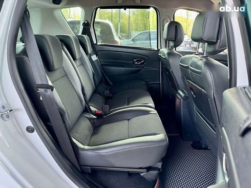 Renault Scenic 2012 - фото 4