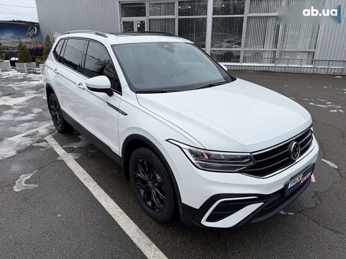 Volkswagen Tiguan 2022 - фото 9