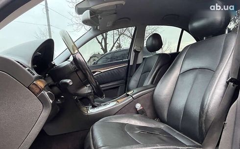 Mercedes-Benz E-Класс 2005 - фото 10