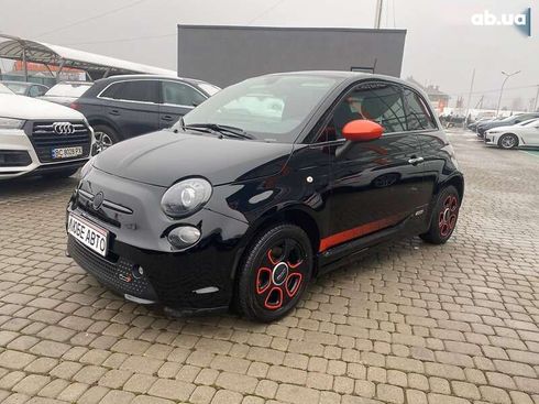 Fiat 500E 2017 - фото 3