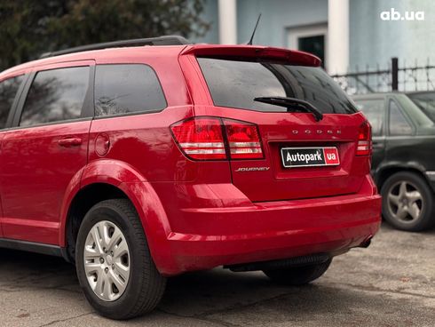 Dodge Journey 2017 красный - фото 25
