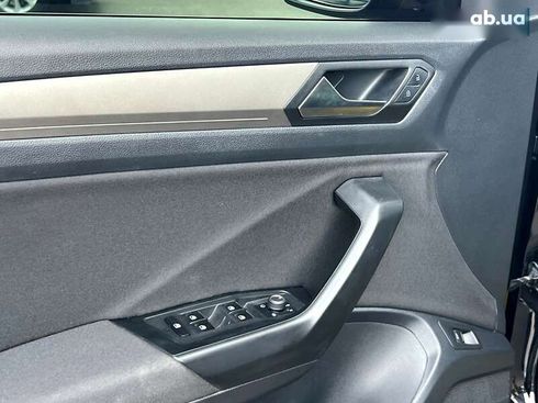 Volkswagen T-Roc 2021 - фото 30
