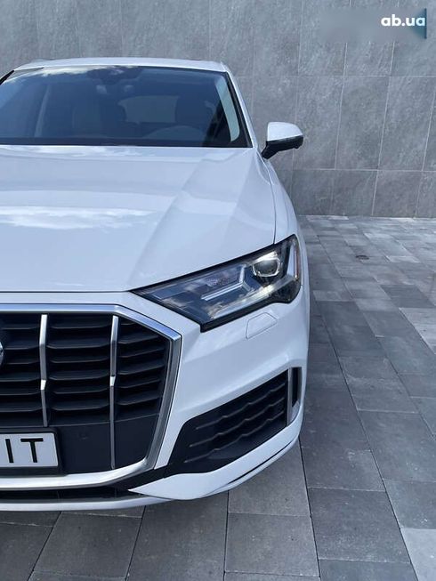 Audi Q7 2021 - фото 4