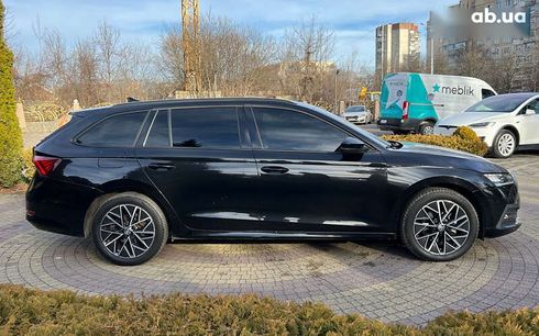 Skoda Octavia 2022 - фото 8