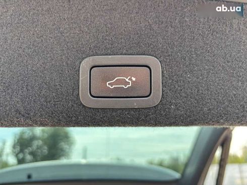 Volvo XC60 2017 - фото 25