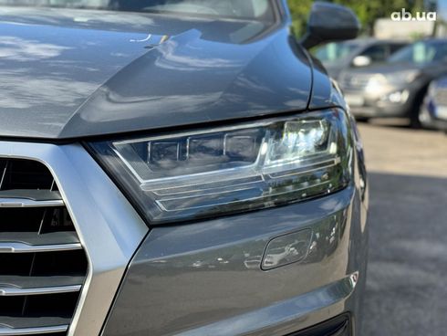 Audi Q7 2017 серый - фото 6