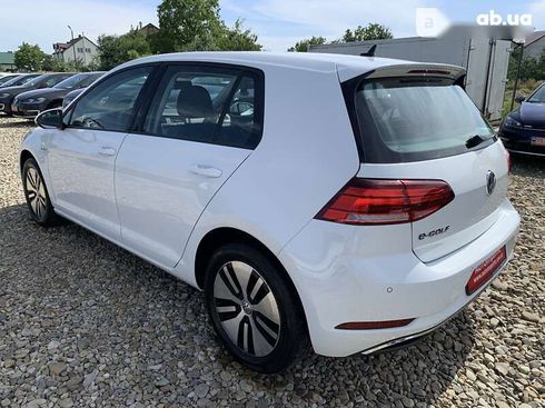 Volkswagen e-Golf 2020 - фото 8