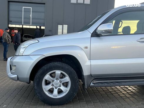 Toyota Land Cruiser Prado 2007 серый - фото 10