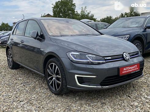 Volkswagen e-Golf 2020 - фото 29