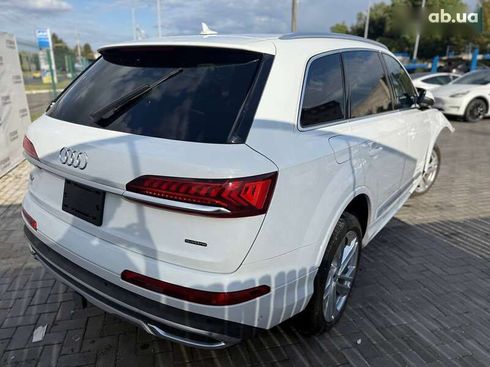 Audi Q7 2021 - фото 3