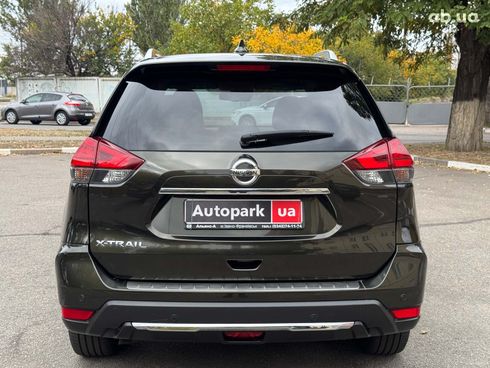 Nissan X-Trail 2018 зеленый - фото 4