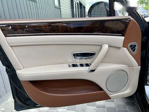 Bentley Continental 2013 - фото 16