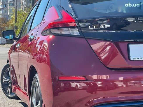 Nissan Leaf 2021 - фото 11