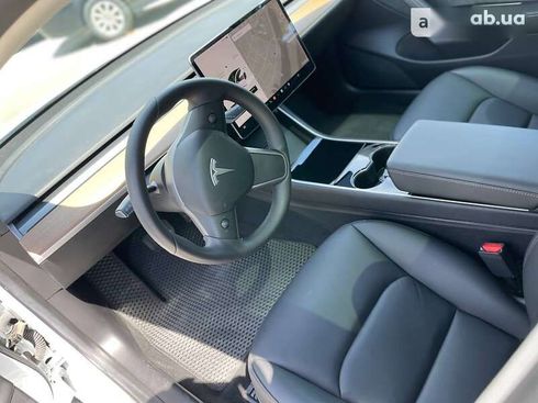 Tesla Model 3 2019 - фото 11