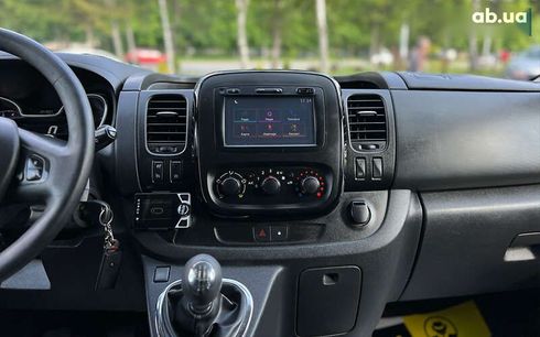 Opel Vivaro 2016 - фото 15