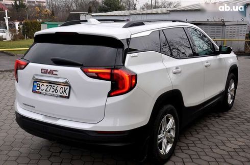 GMC Terrain 2018 - фото 7