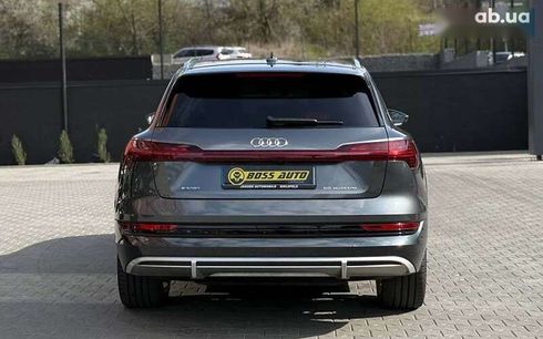 Audi E-Tron 2020 - фото 5
