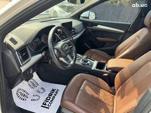 Audi Q5 2018 - фото 12