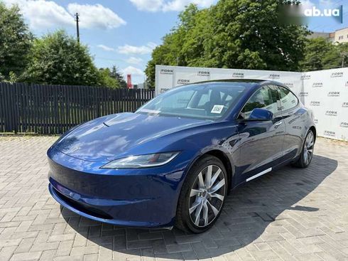 Tesla Model 3 2024 - фото 2