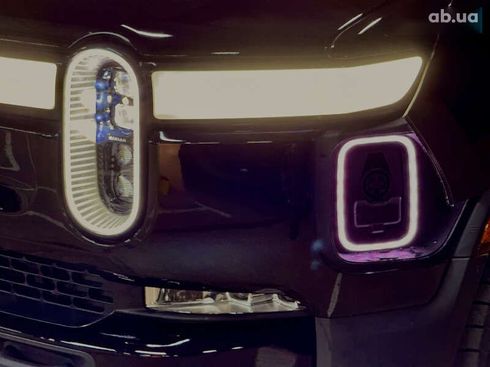 Rivian R1S 2023 - фото 10