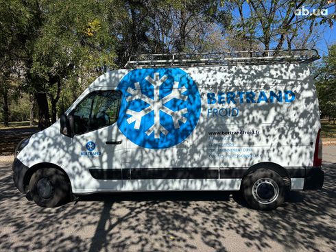 Opel Movano 2021 белый - фото 4