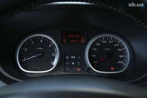 Dacia Duster 2012 - фото 20