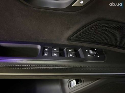 Audi A8 2021 - фото 26