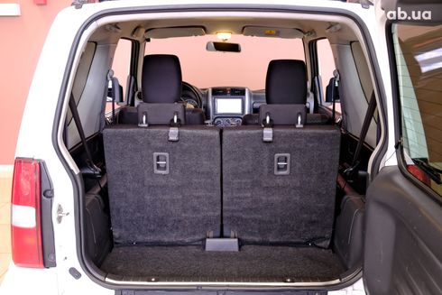 Suzuki Jimny 2016 белый - фото 9