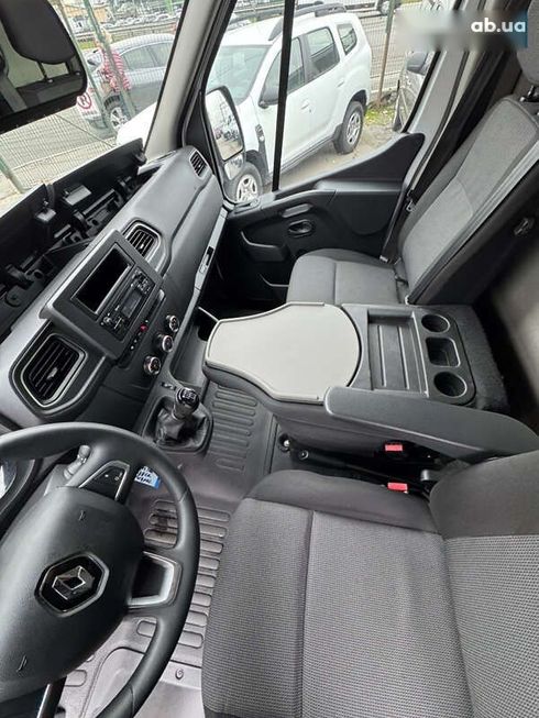 Renault Master 2020 - фото 22