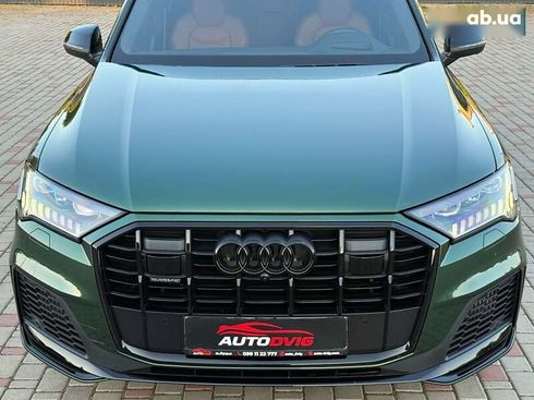 Audi Q7 2021 - фото 11