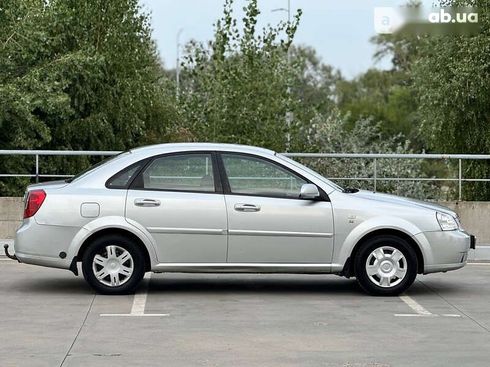 Chevrolet Lacetti 2011 - фото 11