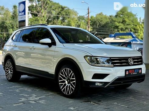 Volkswagen Tiguan 2017 - фото 11