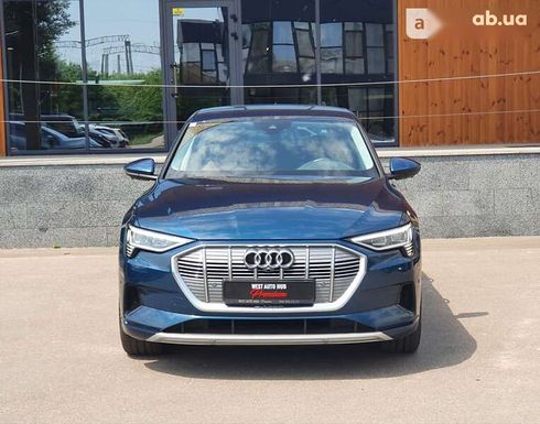Audi E-Tron 2019 - фото 2