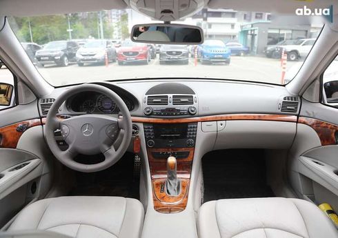 Mercedes-Benz E-Класс 2003 - фото 10