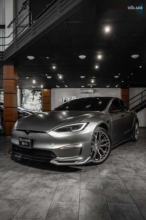 Tesla Model S 2021 - фото 28