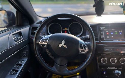 Mitsubishi Lancer 2017 - фото 11