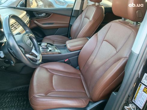 Audi Q7 2018 черный - фото 26