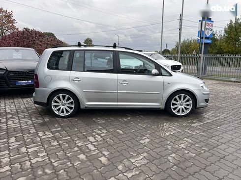 Volkswagen Touran 2007 - фото 2