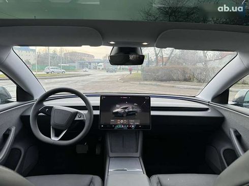 Tesla Model 3 2024 - фото 10