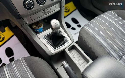 Ford Focus 2009 - фото 13