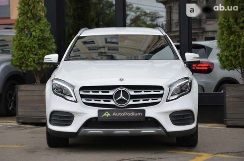 Mercedes-Benz GLA-Класс 2018 - фото 4