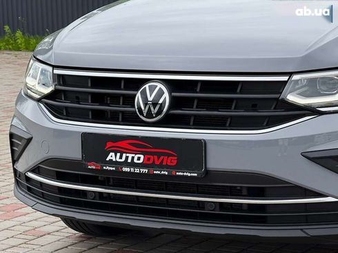 Volkswagen Tiguan 2021 - фото 19