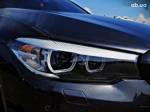 BMW 5 серия 2019 - фото 9