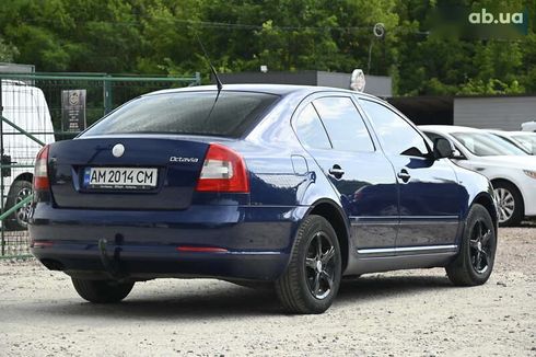 Skoda Octavia 2010 - фото 12