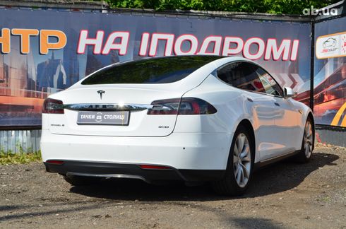 Tesla Model S 2016 белый - фото 4