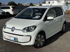 Продажа б/у Volkswagen UP! 2014 года - купить на Автобазаре